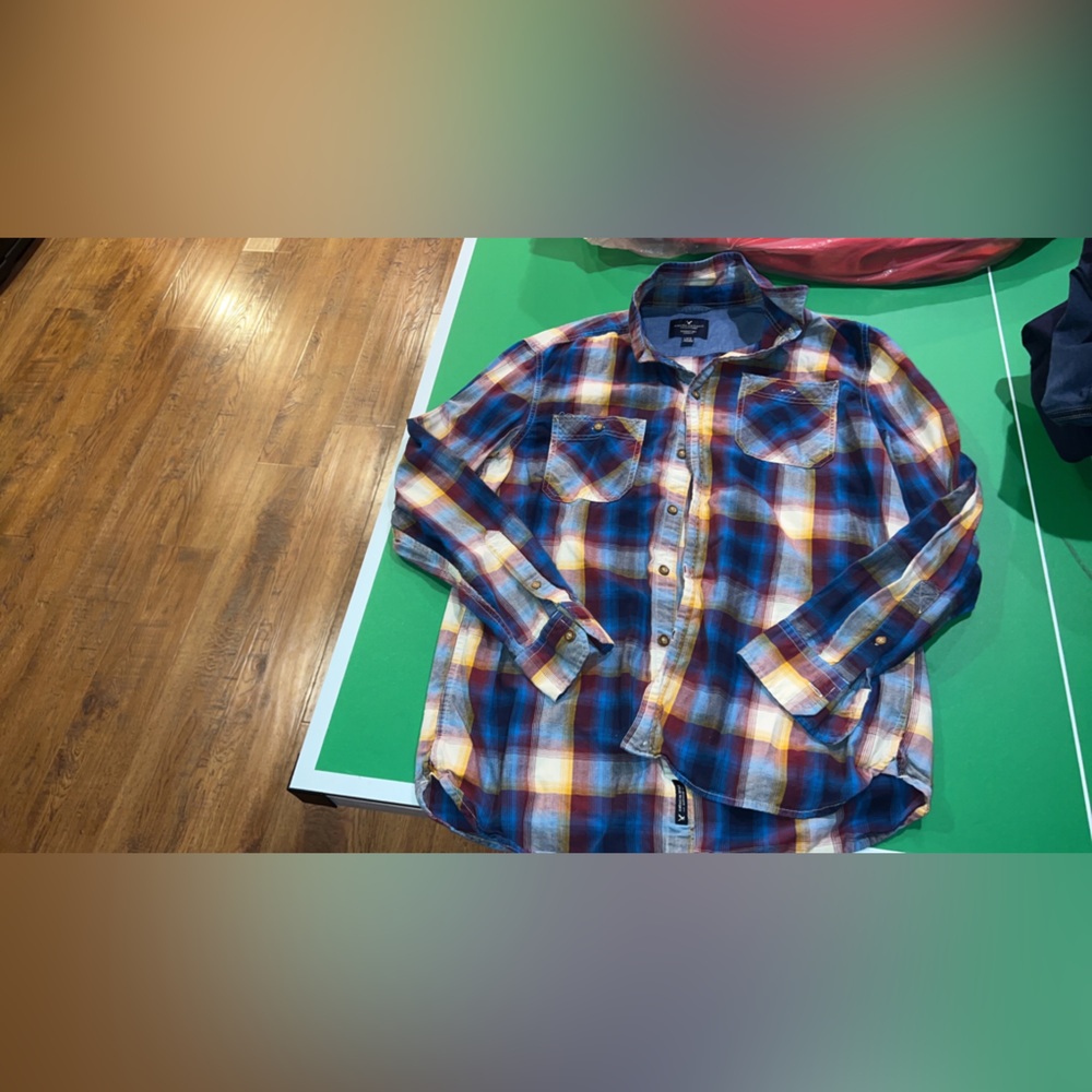 American eagle flannel top